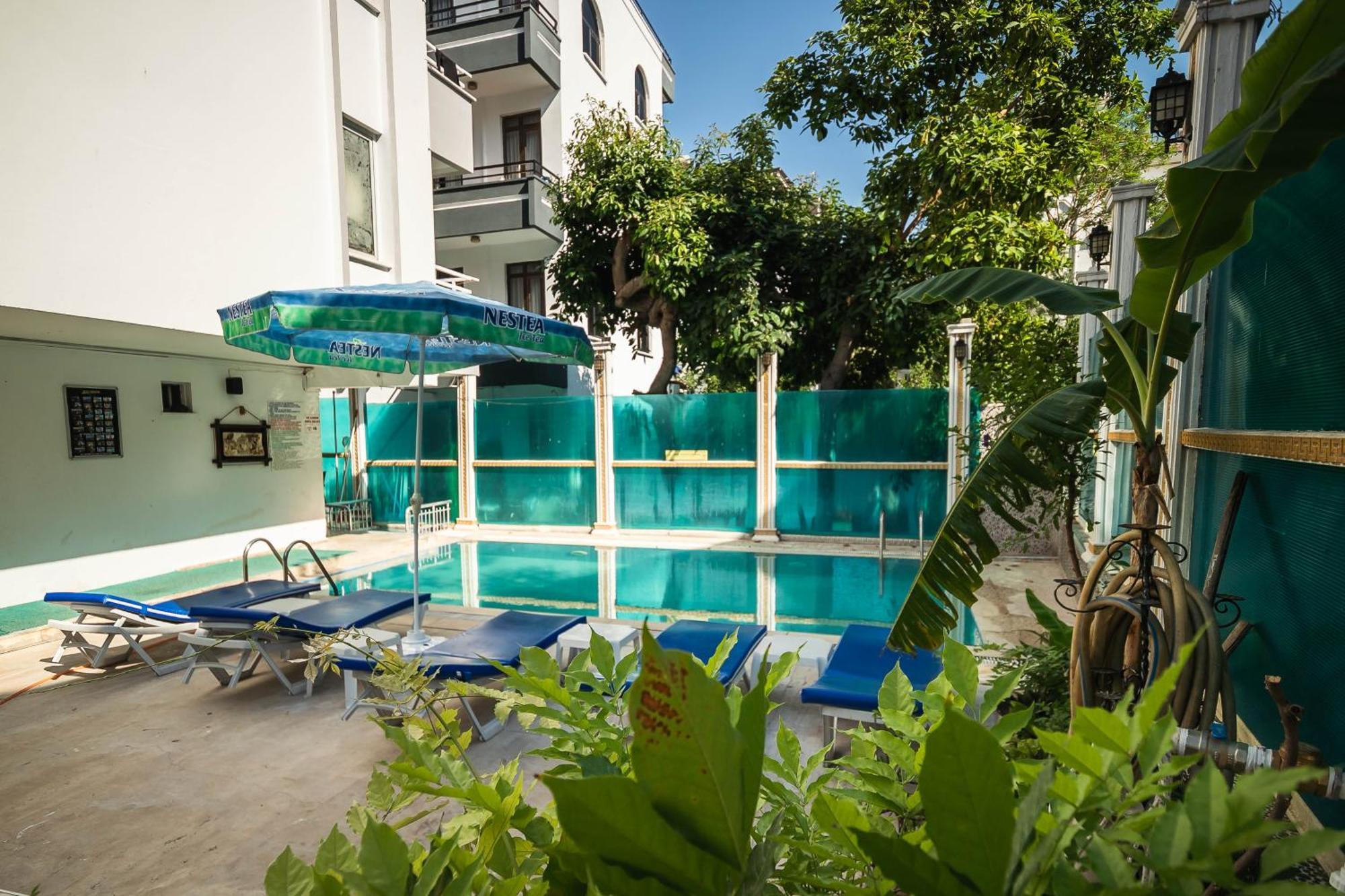 Behram Hotel Antalya Exterior foto