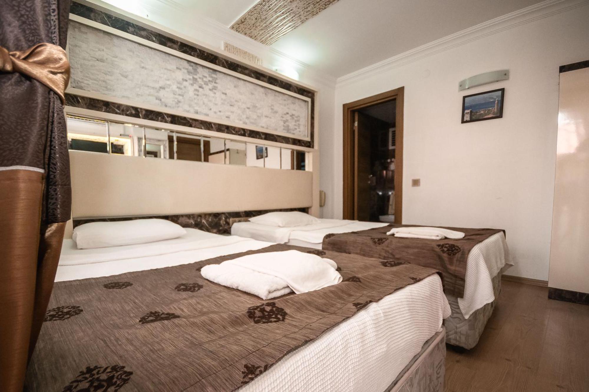 Behram Hotel Antalya Exterior foto